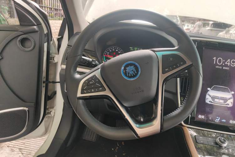 Used BYD Qin New Energy 2017 1.5T Luxury Model Steering Wheel