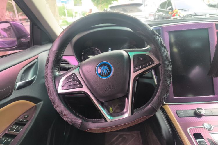 Used BYD Qin New Energy 2017 1.5T Luxury Model Steering Wheel