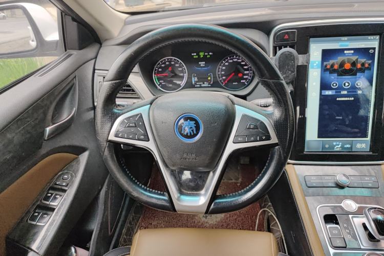 Used BYD Qin New Energy 2017 1.5T Luxury Model Steering Wheel
