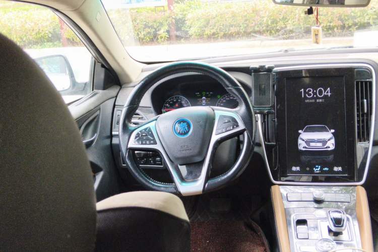 Used BYD Qin New Energy 2017 1.5T Luxury Model Steering Wheel