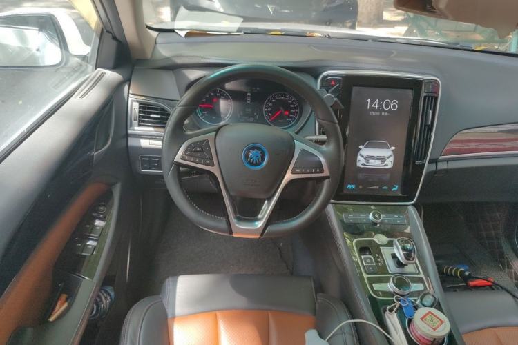 Used BYD Qin New Energy 2017 1.5T Luxury Model Steering Wheel