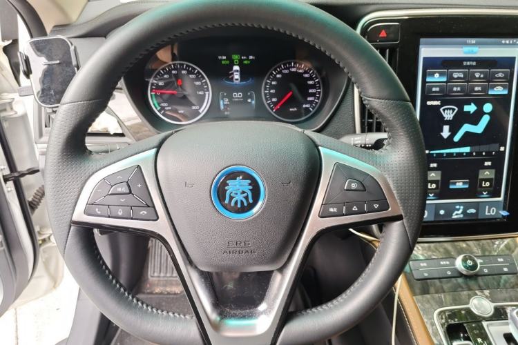 Used BYD Qin New Energy 2017 1.5T Luxury Model Steering Wheel