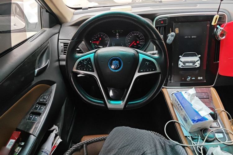 Used BYD Qin New Energy 2017 1.5T Luxury Model Steering Wheel