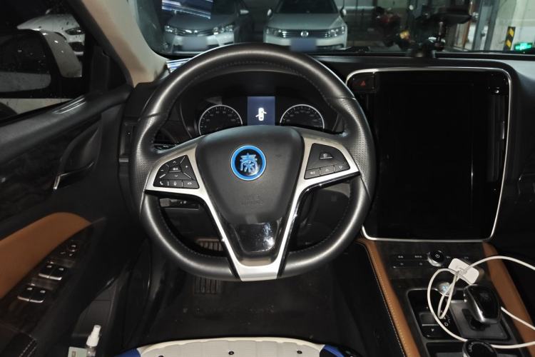 Used BYD Qin New Energy 2017 1.5T Luxury Model Steering Wheel