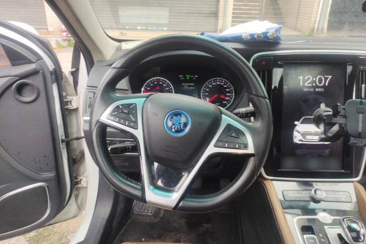 Used BYD Qin New Energy 2017 1.5T Luxury Model Steering Wheel