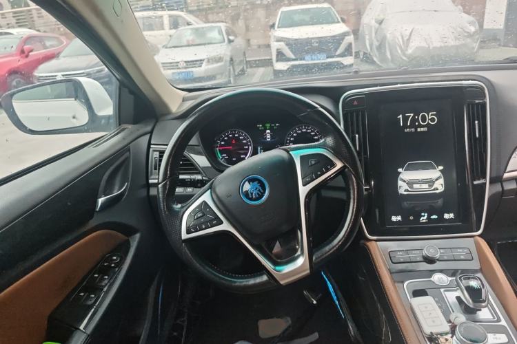 Used BYD Qin New Energy 2017 1.5T Luxury Model Steering Wheel