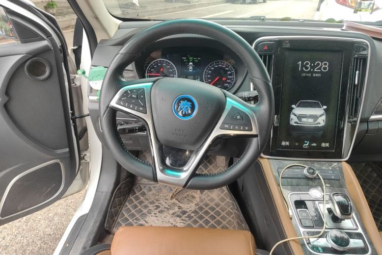 Used BYD Qin New Energy 2017 1.5T Luxury Model Steering Wheel