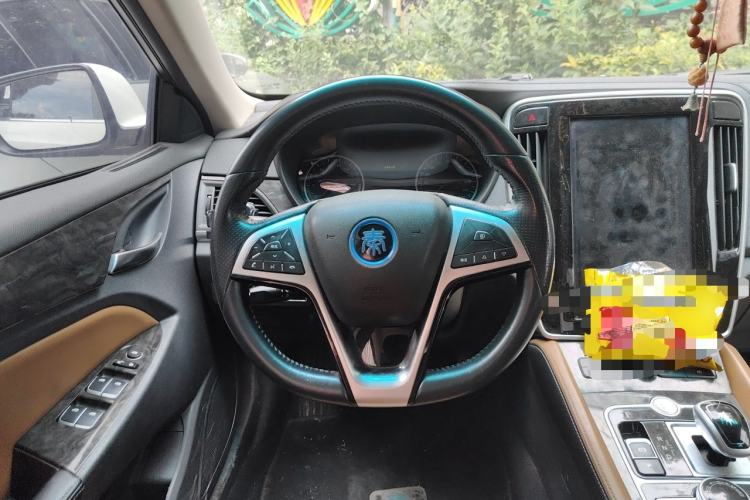 Used BYD Qin New Energy 2017 1.5T Luxury Model Steering Wheel