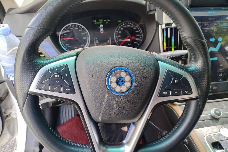 Used BYD Qin New Energy 2017 1.5T Luxury Model Steering Wheel