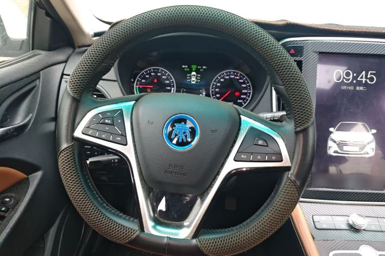 Used BYD Qin New Energy 2017 1.5T Luxury Model Steering Wheel