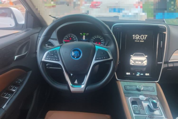 Used BYD Qin New Energy 2017 1.5T Luxury Model Steering Wheel