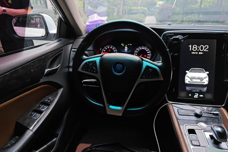 Used BYD Qin New Energy 2017 1.5T Luxury Model Steering Wheel