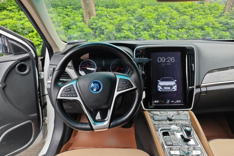 Used BYD Qin New Energy 2017 1.5T Luxury Model Steering Wheel