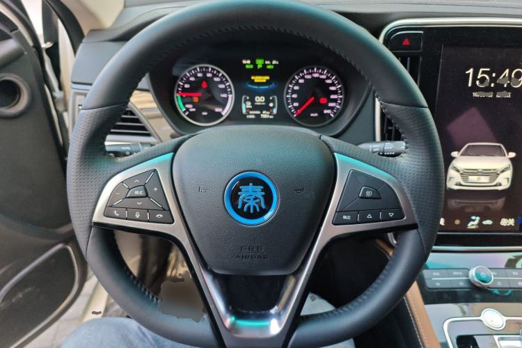 Used BYD Qin New Energy 2017 1.5T Luxury Model Steering Wheel