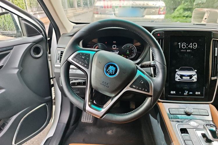 Used BYD Qin New Energy 2017 Qin EV300 Luxury Edition Steering Wheel