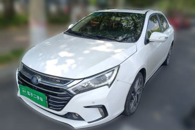 BYD Qin New Energy 2017 1.5T Luxury Model usado