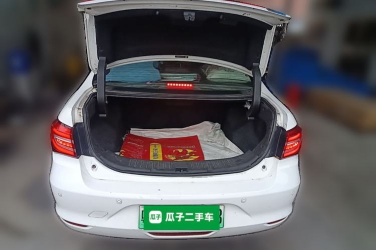 Used BYD Qin New Energy 2017 Qin EV300 Luxury Edition Trunk