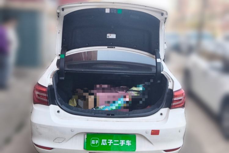 Used BYD Qin New Energy 2017 1.5T Luxury Model Trunk