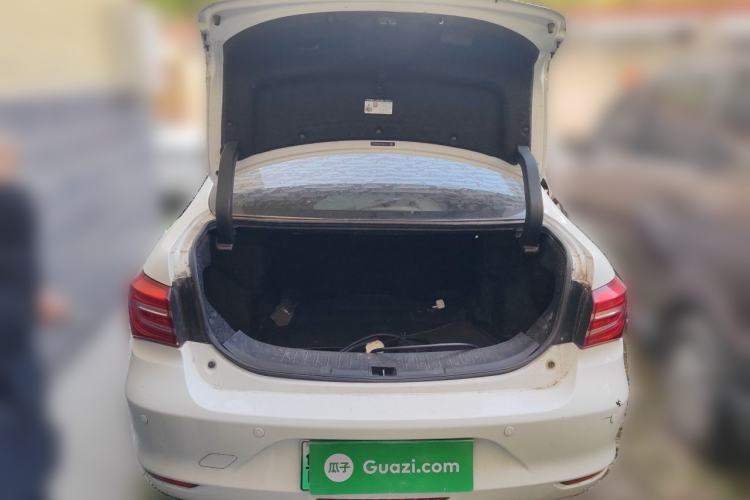 Used BYD Qin New Energy 2017 Qin 1.5T 100 Trunk