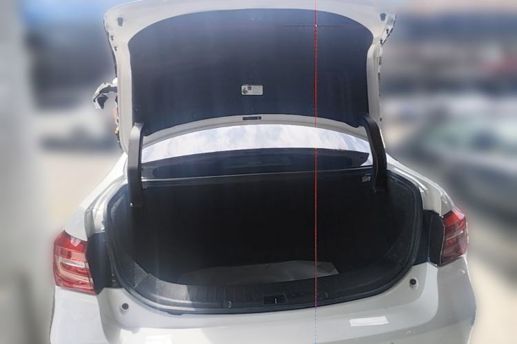 Used BYD Qin New Energy 2017 1.5T Luxury Model Trunk