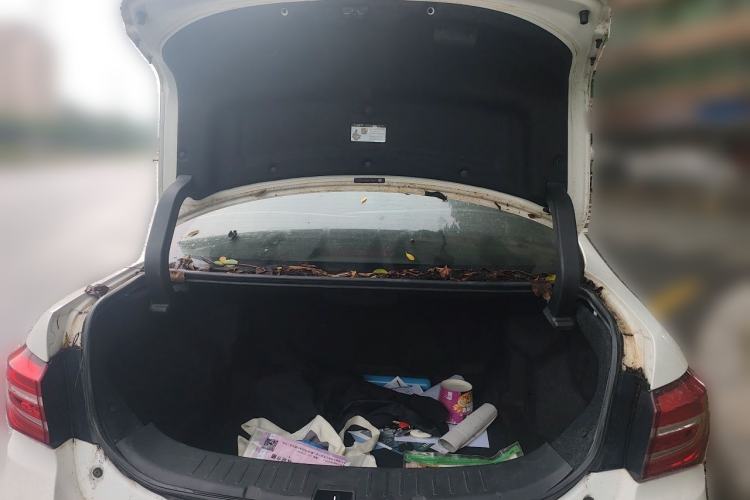 Used BYD Qin New Energy 2017 1.5T Luxury Model Trunk