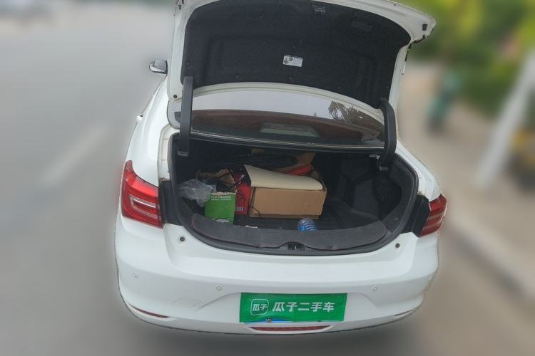Used BYD Qin New Energy 2017 1.5T Luxury Model Trunk