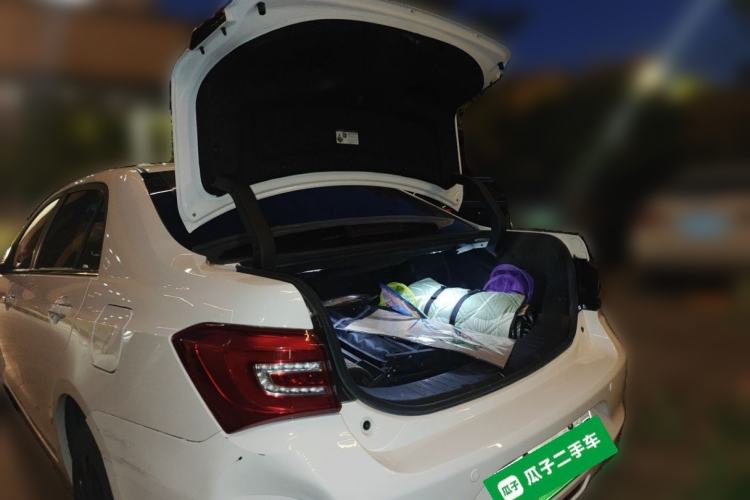 Used BYD Qin New Energy 2017 1.5T Luxury Model Trunk