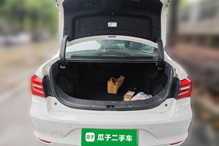 Used BYD Qin New Energy 2017 1.5T Luxury Model Trunk