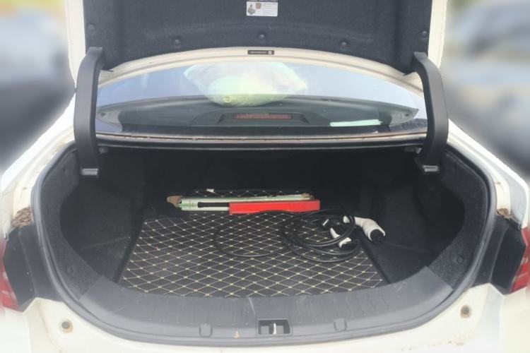 Used BYD Qin New Energy 2017 Qin 1.5T 100 Trunk