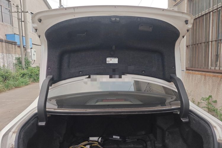 Used BYD Qin New Energy 2017 1.5T Luxury Model Trunk