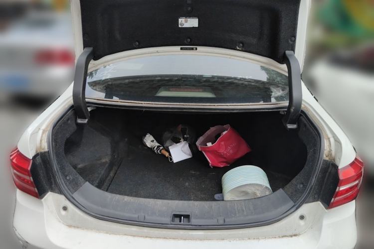 Used BYD Qin New Energy 2017 1.5T Luxury Model Trunk