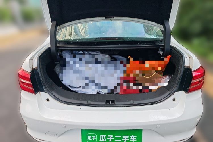 Used BYD Qin New Energy 2017 Qin EV300 Luxury Edition Trunk