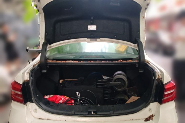 Used BYD Qin New Energy 2017 1.5T Luxury Model Trunk