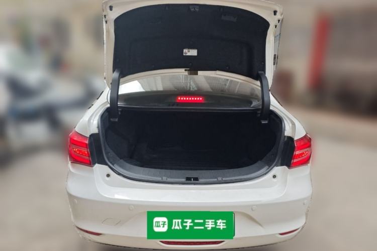Used BYD Qin New Energy 2017 1.5T Luxury Model Trunk