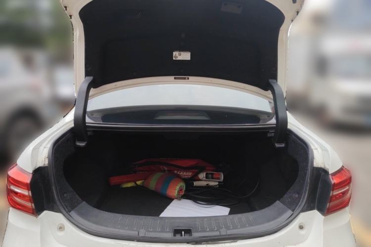 Used BYD Qin New Energy 2017 1.5T Luxury Model Trunk