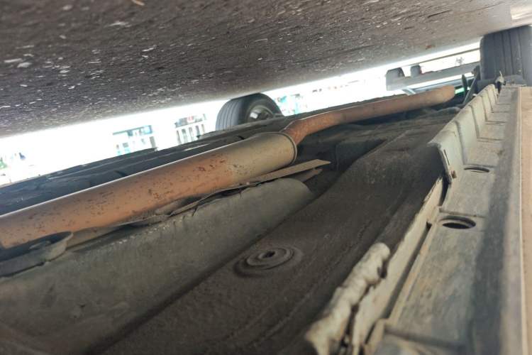 Used BYD Qin New Energy 2018 1.5T Smart Connect Premium Model Chassis Front Right