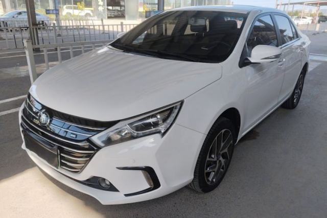 Ojetý BYD Qin New Energy 2018 Qin EV450 Smart Connect Prestige Model