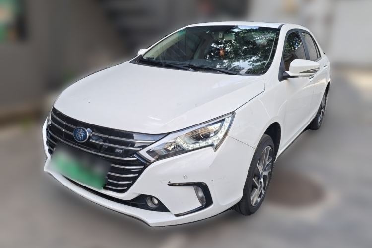 Used BYD Qin New Energy 2018 Qin EV450 Smart Connect Prestige Model Guazi used car, China used car export, Used car for sale, Used cars, Cheapest cars for sale