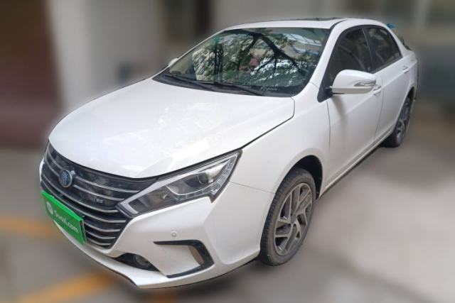 Ojetý BYD Qin New Energy 2018 Qin EV450 Smart Connect Prestige Model