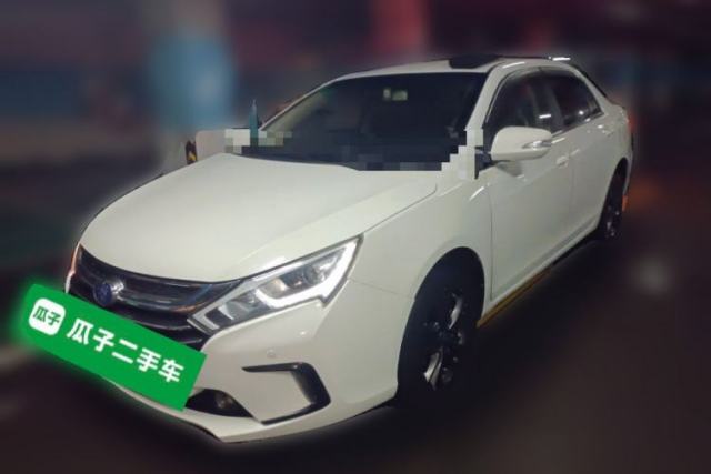 Ojetý BYD Qin New Energy 2018 1.5T Smart Connect Elite Model