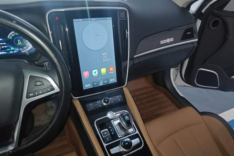 Used BYD Qin New Energy 2018 Qin EV450 Smart Connect Prestige Model Audio And AC Panel