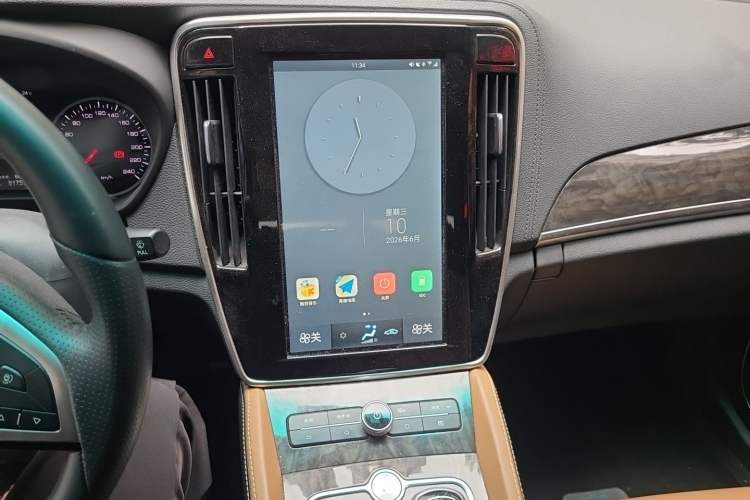 Used BYD Qin New Energy 2018 1.5T Smart Connect Premium Model Audio And AC Panel