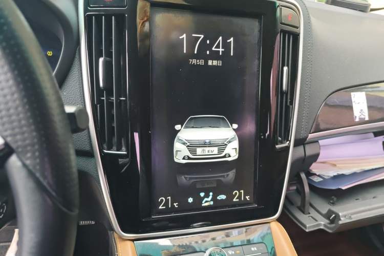 Used BYD Qin New Energy 2018 Qin EV450 Smart Connect Prestige Model Audio And AC Panel