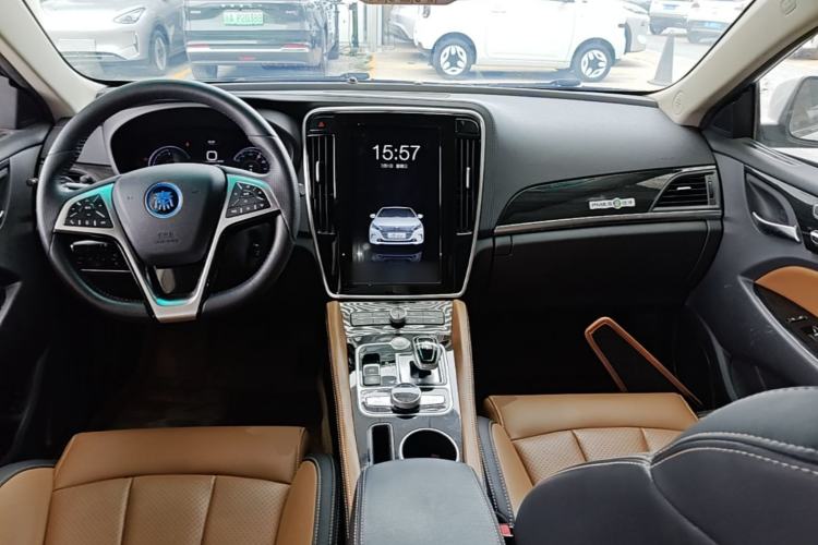 Used BYD Qin New Energy 2018 Qin EV450 Smart Connect Prestige Model Center Console