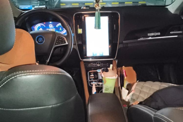 Used BYD Qin New Energy 2018 Qin EV450 Smart Connect Prestige Model Center Console