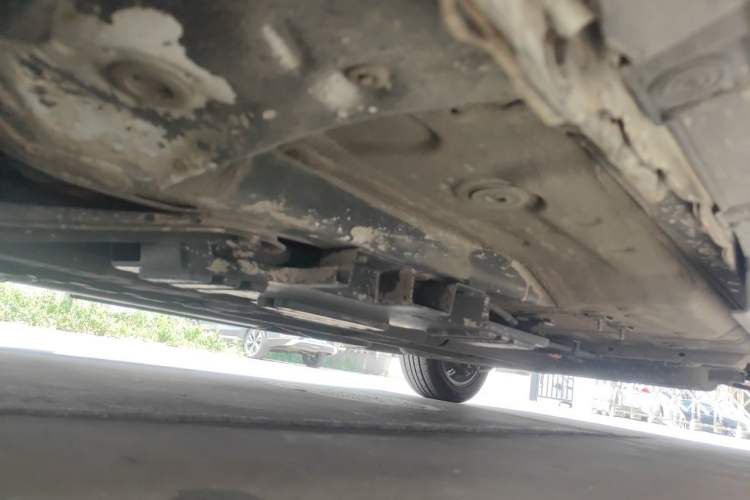 Used BYD Qin New Energy 2018 1.5T Smart Connect Elite Model Chassis Front Left