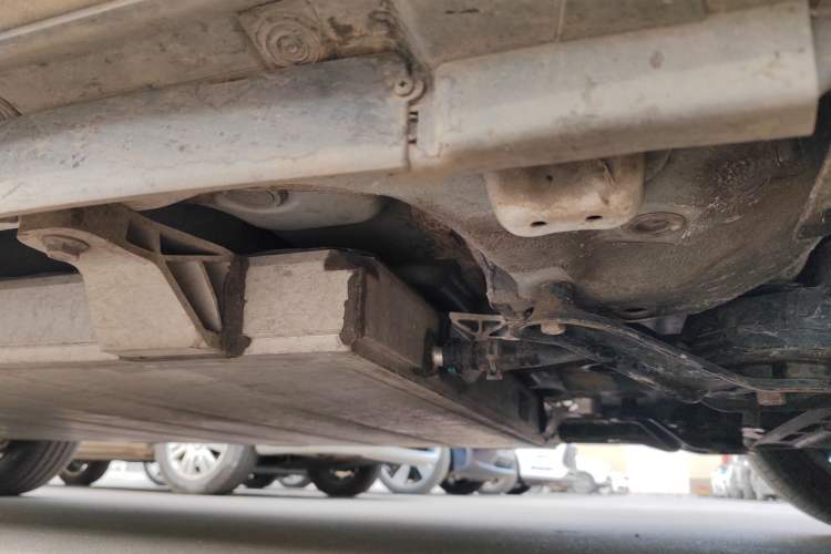 Used BYD Qin New Energy 2018 Qin EV450 Smart Connect Prestige Model Chassis Front Right