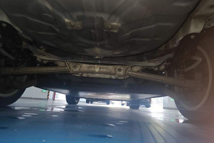 Used BYD Qin New Energy 2018 Qin EV450 Smart Connect Prestige Model Chassis Rear