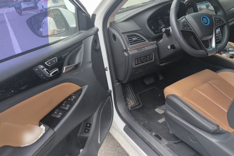 Used BYD Qin New Energy 2018 Qin EV450 Smart Connect Prestige Model Driver Seat