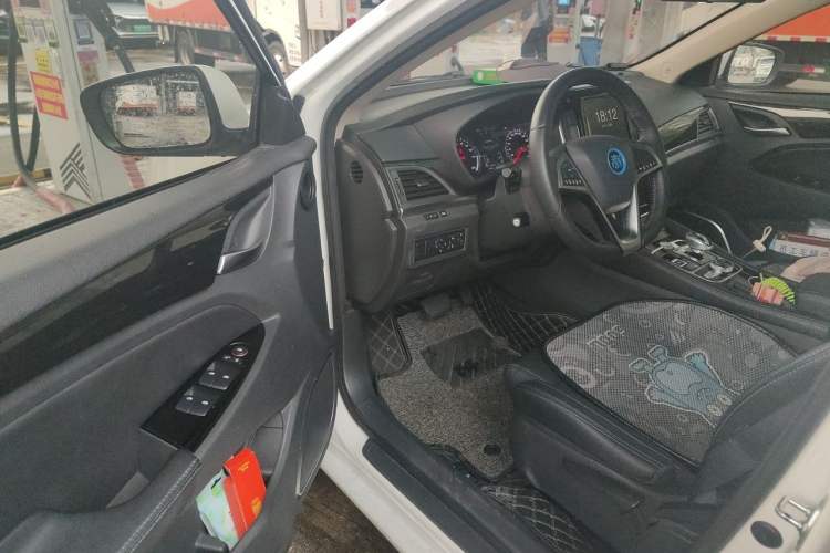 Used BYD Qin New Energy 2018 1.5T Smart Connect Elite Model Driver Seat